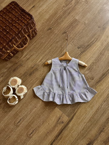 Áo  sát nách kẻ xanh đuôi cá