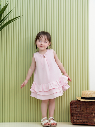 Váy hồng nơ xinh đuôi cá ba tầng