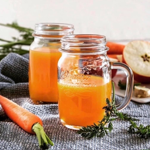 Hũ thủy tinh tay cầm nắp vặn Quattro 415ml