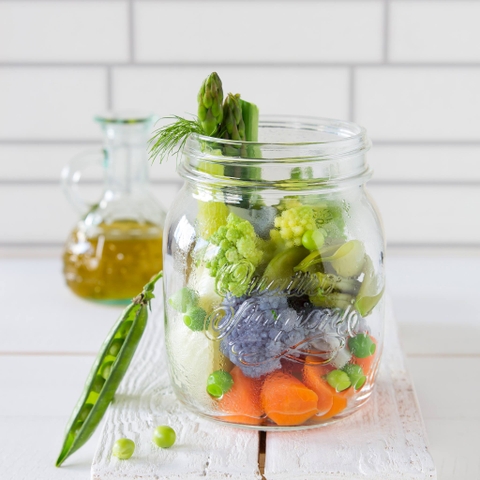 Hũ thủy tinh nắp vặn Quattro 700ml