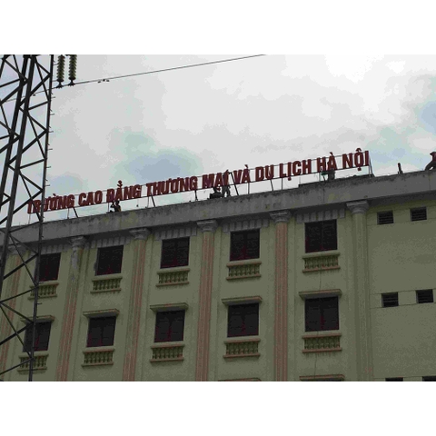 Trường cao đẳng thương mại và du lịch Hà Nội