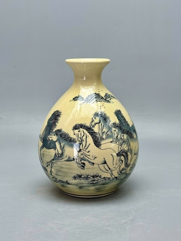 Bình Bảo Ngọc Mã Đáo Thành Công Cao 25cm Gốm Truyền Thống