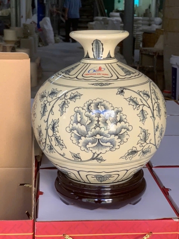 Bình Hút Lộc Hoa Dây Cao 23cm Gốm Chu Đậu Truyền Thống