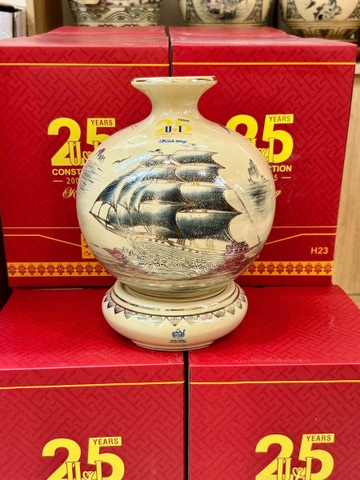 Bình Hút Lộc Thuận Buồm Xuôi Gió In Logo Màu Cao 28cm Vẽ Vàng