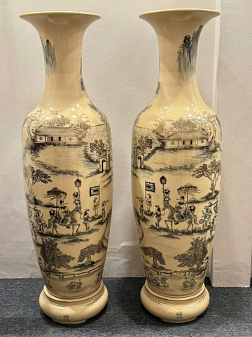 Lục Bình Hoạ Tiết Vinh Quy Bái Tổ Cao 1,4m (Cả đế 1,55m) Gốm Chu Đậu Vẽ Vàng