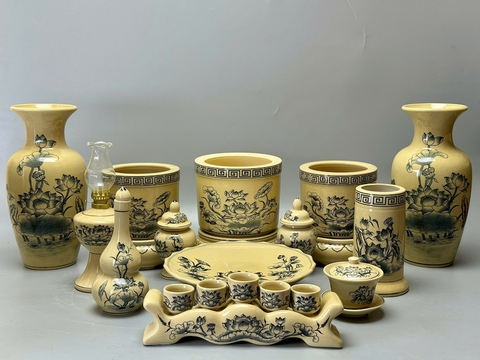 Bộ Đồ Thờ Hoạ Tiết Hoa Sen Cho Ban Thờ 1,75m Gốm Chu Đậu Truyền Thống