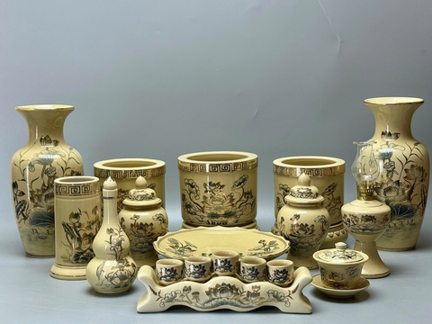 Bộ Đồ Thờ Hoa Sen Cho Ban 1,75m Gốm Chu Đậu Vẽ Vàng