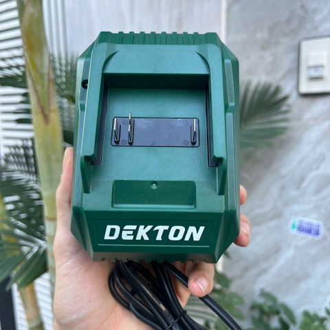 Đế sạc Dekton M21-S25A Chính hãng