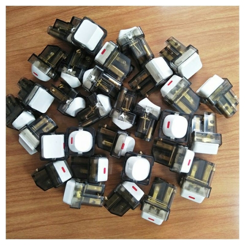 HẠT CÔNG TẮC LIOA, HẠT ĐÈN BÁO LIOA, ĐIỀU TỐC QUẠT TRẦN LIOA LẮP VỚI MẶT LỖ TRÒN