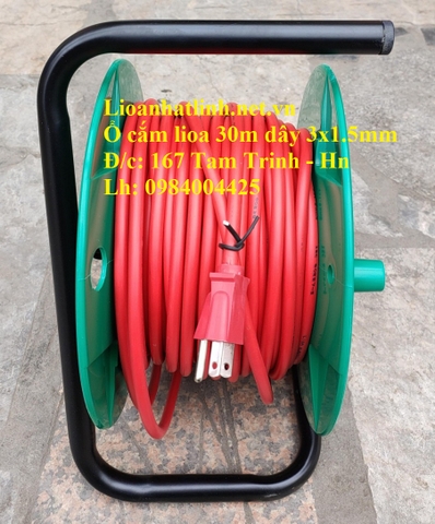 Ổ CẮM KÉO DÀI QUAY TAY LIOA KIỂU RULO 30M DÂY 3 LÕI ( QT30 - 3 - 15A)