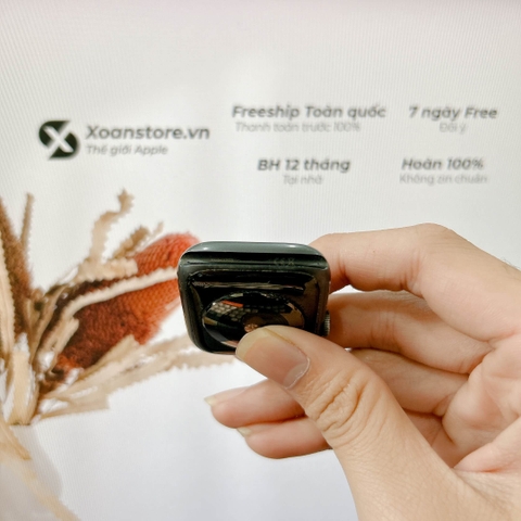 Apple Watch Series 4 nhôm 44mm Cũ GPS Đen-97k - P100_BH 12 tháng-OJKDHO