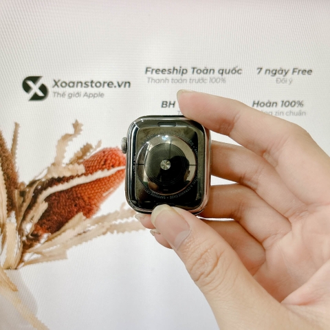 Apple Watch Series 4 thép 44mm Cũ Esim Bạc-99k - P100-BH 12 tháng-O3NKDVC
