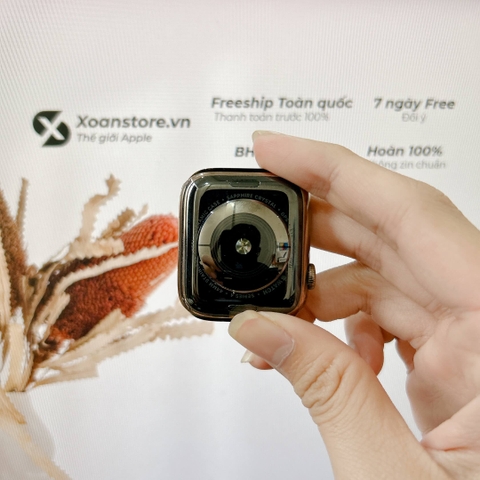 Apple Watch Series 4 thép 44mm Cũ GPS Vàng-99k - P100-BH 12 tháng-89KDTW