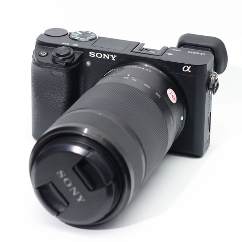 Ống kính Sony E 55-210mm F4.5-6.3 OSS