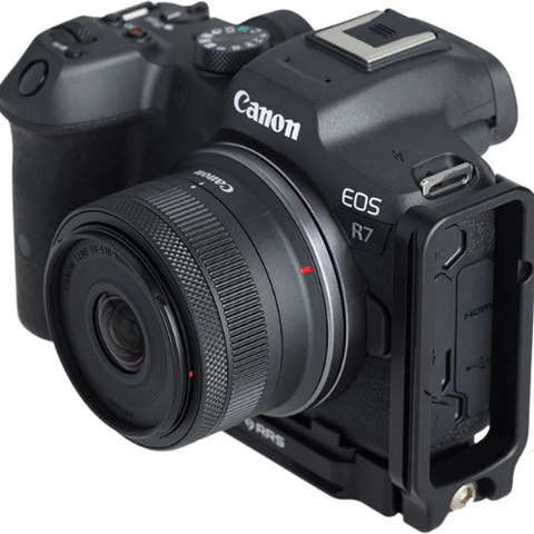 Ống kính Canon RF-S 10-18mm F4.5-6.3 IS STM
