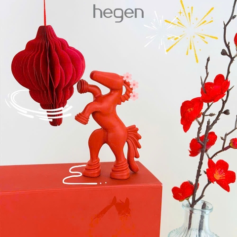 Bộ Bình Sữa Hegen Ngựa Năm 2026 – Phiên Bản Giới Hạn The Majestic Stallion Collection (Chính Hãng) 2026 – Bộ Bình Sữa Hegen The Majestic Stallion Collection Crimson Red Nhập Khẩu Singapore Hỗ Trợ Cho Bé Bú Bình Tiện Lợi An Toàn Không BPA Không BPS Không PVC Chính Hãng Hegen Giá Rẻ