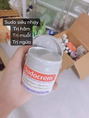 KEM CHỐNG HAM TÃ SUDOCREM ANH QUỐC ( Vết con trùng đốt , trĩ )