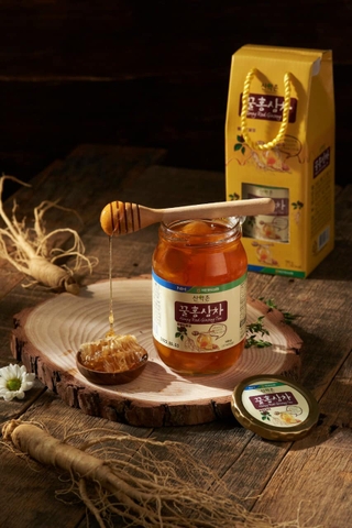 Hồng Sâm Ngâm Mật Ong Hàn Quốc 580g