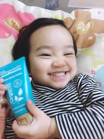 Kem bôi ấm ngực Organic Little Innoscents Úc – 75g (Từ sơ sinh +)