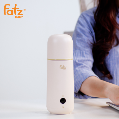 Dụng cụ máy hâm nước pha sữa cầm tay Mini Smart 2 Fatzbaby