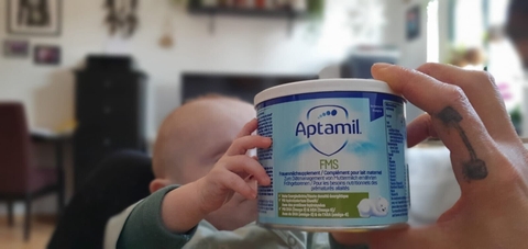 🍼 Sữa Aptamil FMS bổ sung sữa mẹ cho bé sinh non, nhẹ cân – Hộp 200g Lifescare