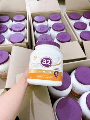 Sữa Tươi Nguyên Kem Dạng Bột A2 Immune Bổ Sung Lactoferrin Hộp 900g – Tăng Cường Miễn Dịch, Phát Triển Toàn Diện Cho Gia Đình