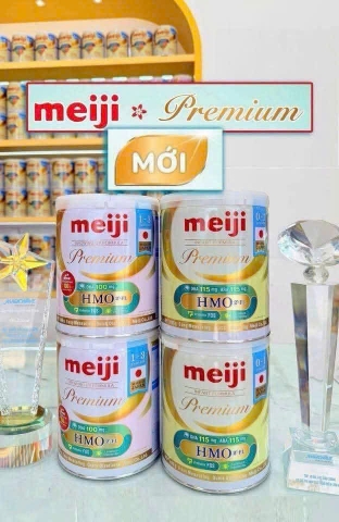 Sữa Meiji Infant Formula Premium 800g (0-12 Tháng) Có Tốt Không? Đánh Giá Toàn Diện Dưỡng Chất Vàng Cho Bé