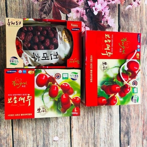 TÁO ĐỎ HÀN QUỐC SẤY KHÔ HỘP 1KG LOẠI 1