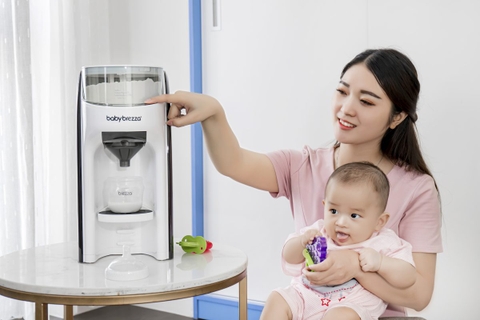 Máy pha sữa Baby Brezza Formula Pro Advanced