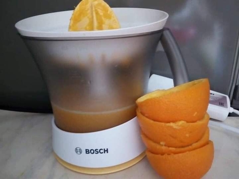 Máy vắt cam Bosch MCP3500
