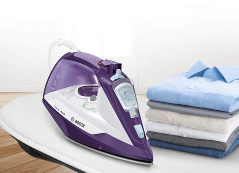 Bàn là hơi nước Bosch Sensix DA30