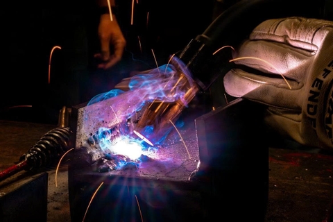 gia công kết cấu