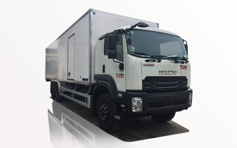 Isuzu FVM34WE4 15 tấn thùng bảo ôn