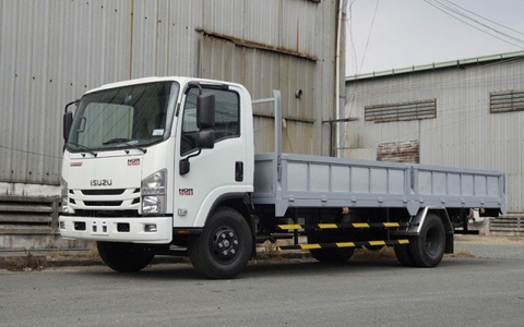 Isuzu NQR75ME4 6 tấn thùng lửng