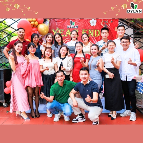 Tiệc Tất Niên Cuối Năm Dylan