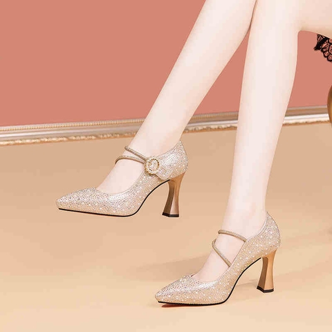 ma-k766-giay-cao-got-thoi-trang-mot-khoa-du-tiec