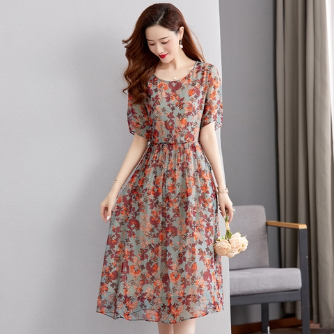 ma-l704-vay-lua-to-tam-cho-phu-nu-mua-he-moi