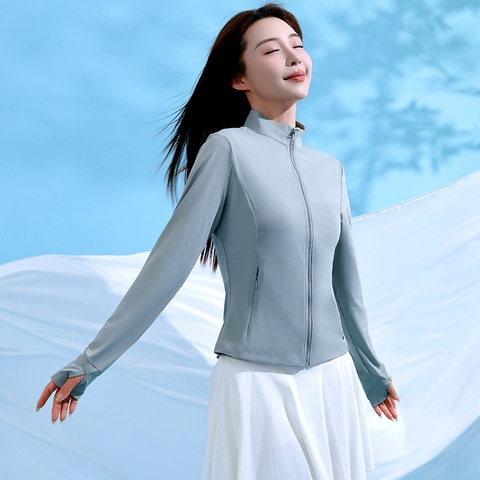 ma-m004-ao-khoac-chong-nang-nu-co-dung-dang-om-eo-thoang-khi-chat-lieu-lua-bang-