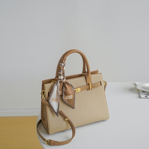 ma-l097-tui-xach-di-lam-cho-phu-nu-cao-cap-trung-nien-sang-trong