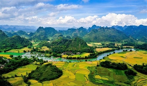 16 DAY FAR NORTH VIETNAM REAL LUX ADVENTURE PACKAGE HOLIDAY