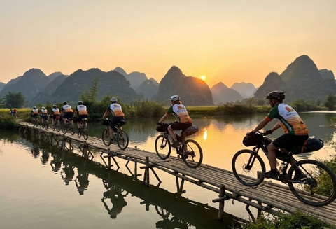 7 DAY MAGICAL CAO BANG LOOP MOUNTAIN BIKE TOURS