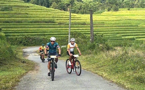 7 DAYS HA GIANG LOOP BICYCLE TOURS