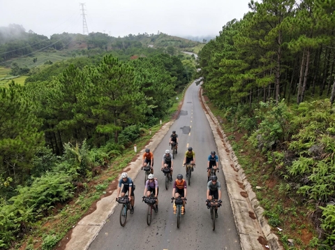 09 DAY CENTRAL COAST VIETNM CYCLING TOUR| HUE - NHA TRANG BIKE TOUR ADVENTURE