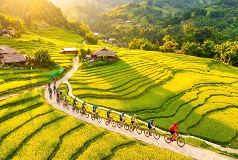9 DAY NORTHERN VIETNAM CYCLING TOURS |OFF THE BEATEN PATH BIKE ADVENTURE