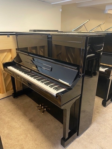 Piano cơ Yamaha YU3 cao cấp