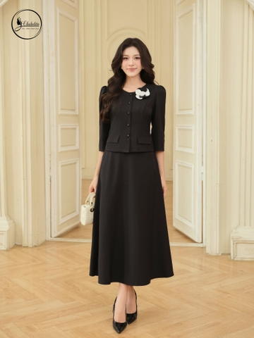 Sét bộ tay lỡ cổ tròn đính hoa màu đen