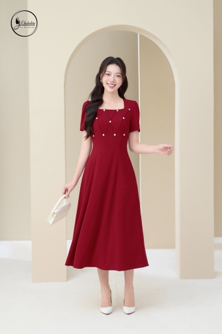 Đầm tay lỡ cổ vuông đính hoa nhí màu đô