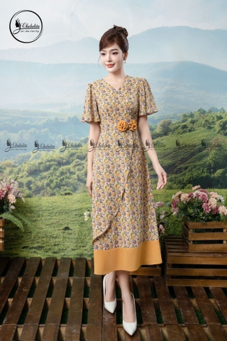 Đầm hoa xòe cổ tim tay lỡ đính hoa eo màu vàng