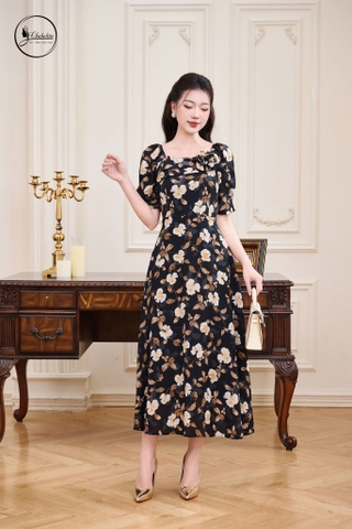 Đầm hoa xòe tay lỡ cổ đính hoa màu đen
