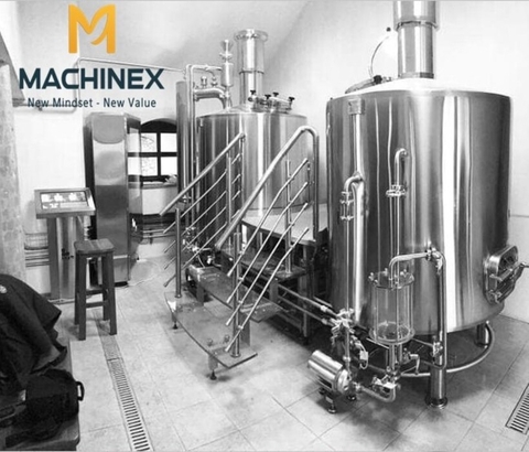 Máy trích ly bằng sóng siêu âm tần số cao và cô đặc chân không